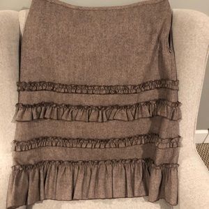 Tweed ruffle skirt